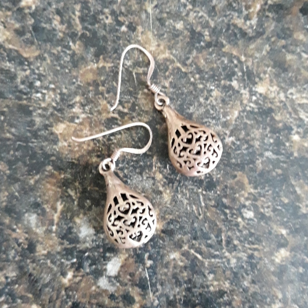 Silver filigree earrings